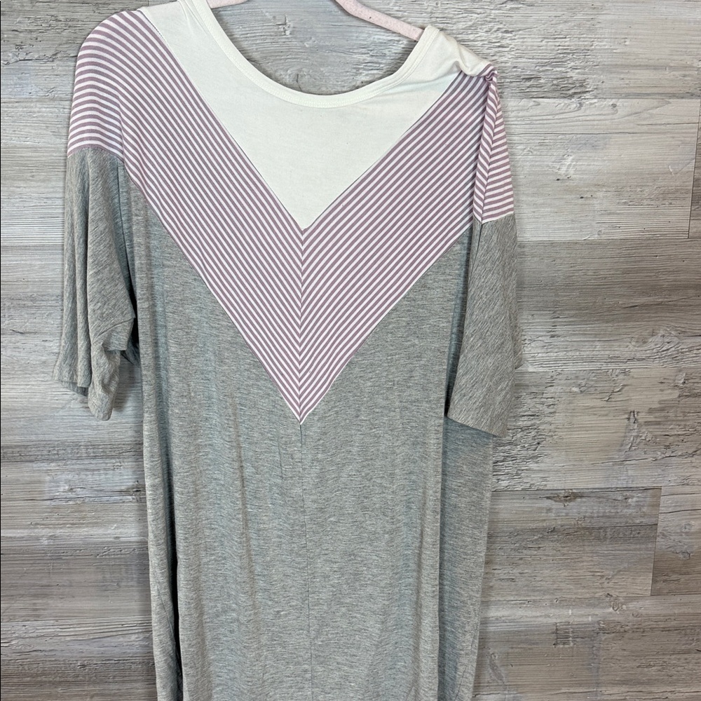 Entro Gray and Pink Striped Chevron Top